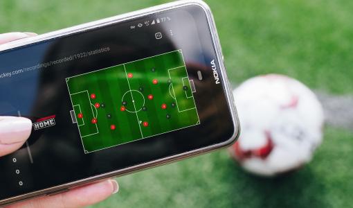 Fully automatic real-time analytics for football: Finnish sports analytics platform Wisehockey tests football statistics based on ball and player tracking